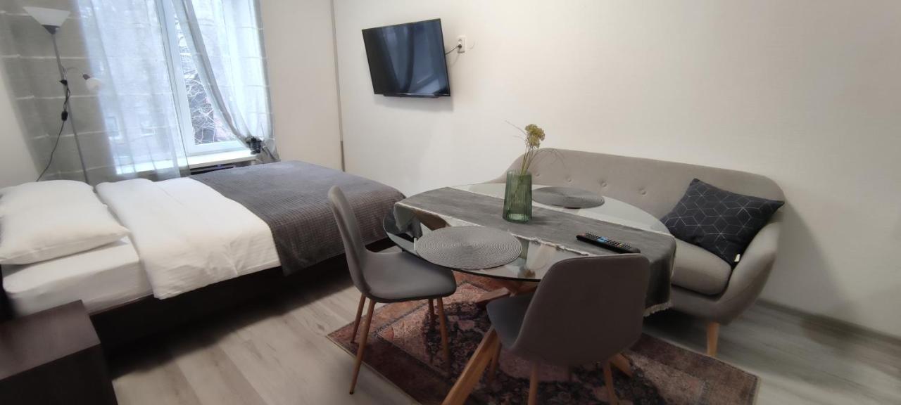 Flat in the city center Odessa Exteriör bild