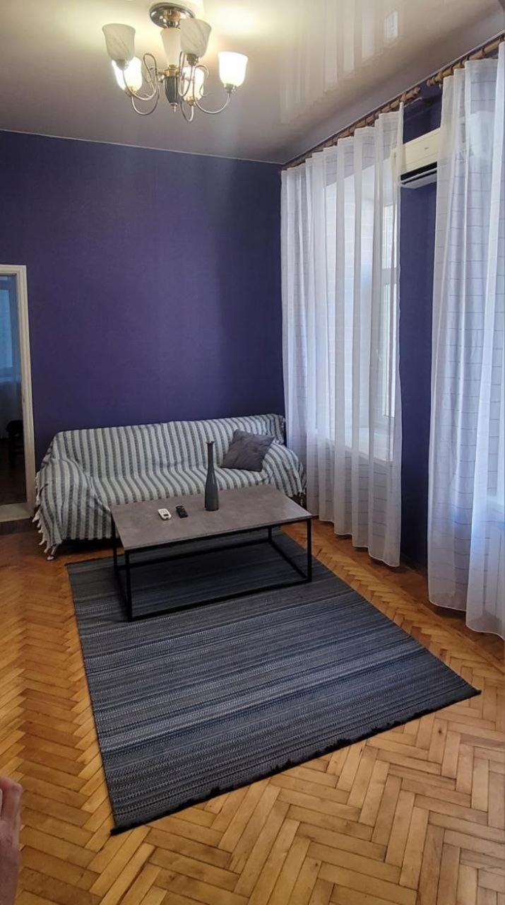 Flat in the city center Odessa Exteriör bild